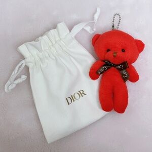 Dior drawstring gift bag comes with the key chain
